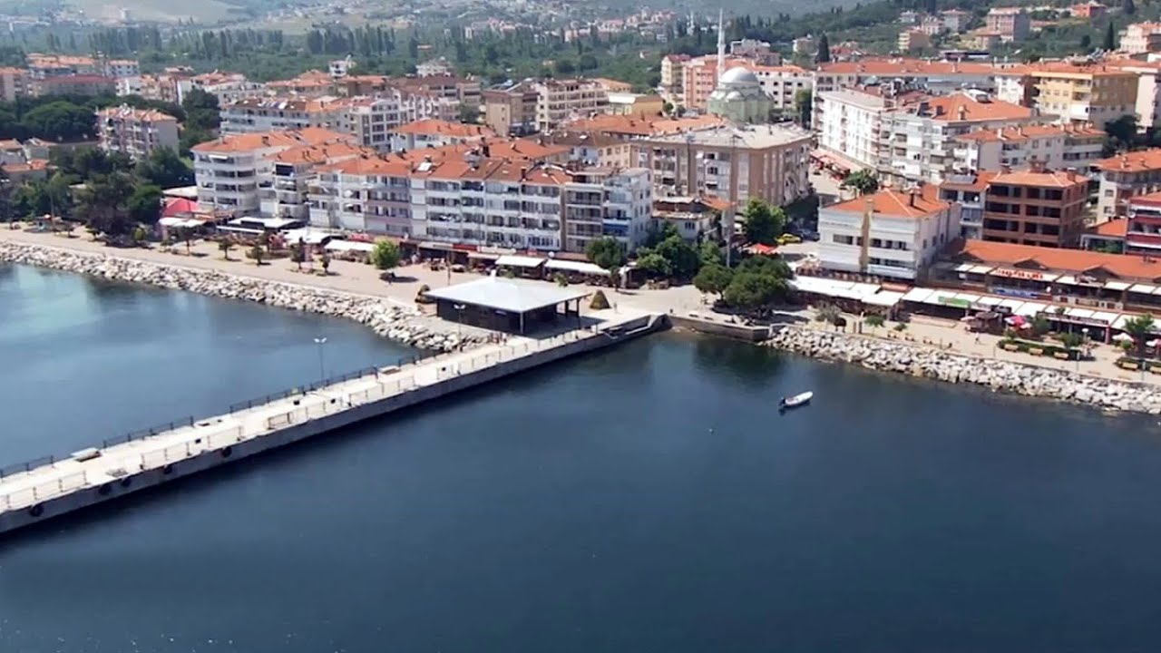 Armutlu iskele merkezi